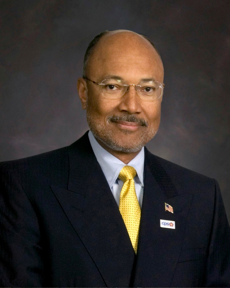 Milton Lee