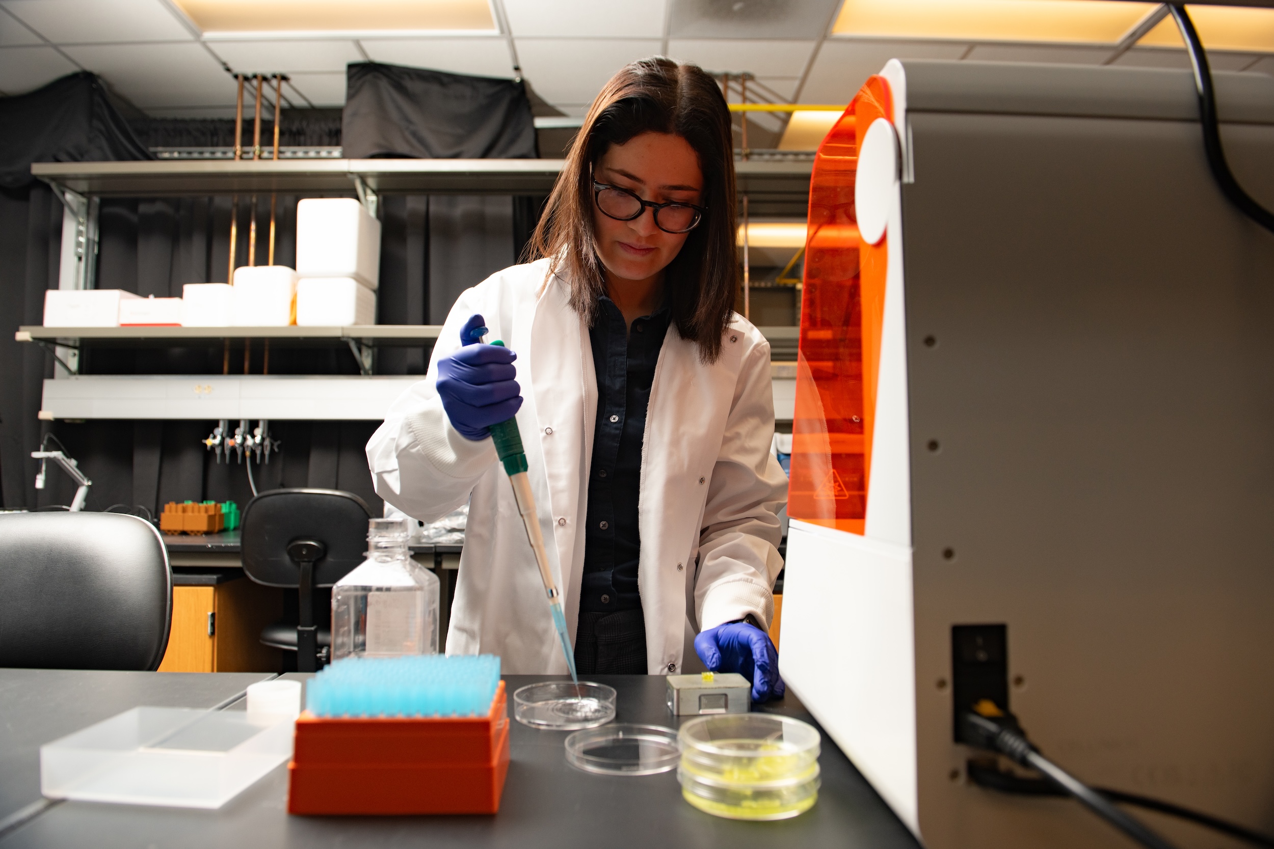 Texas Mechanical Engineer Maryam Tilton in her lab.