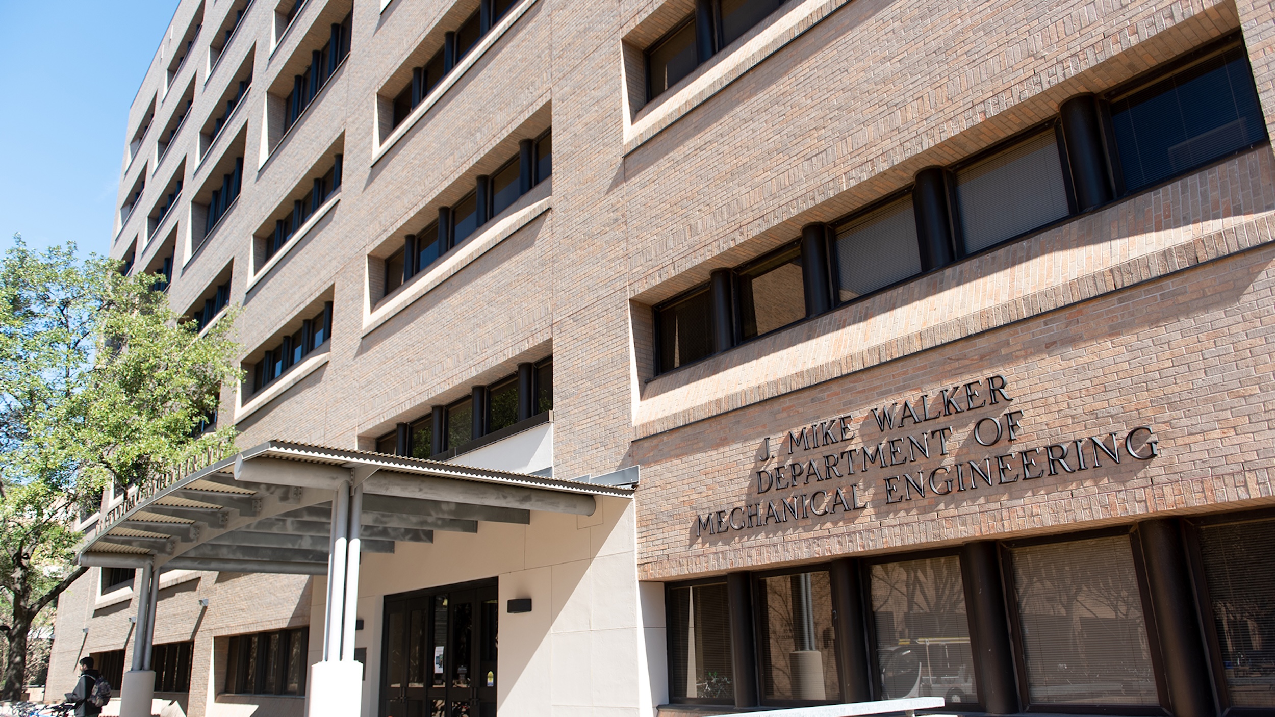 front of the ETC mechanical engineering building